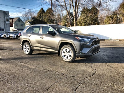 2024 Toyota RAV4 LE