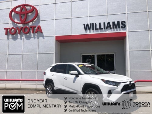 2022 Toyota RAV4 LE