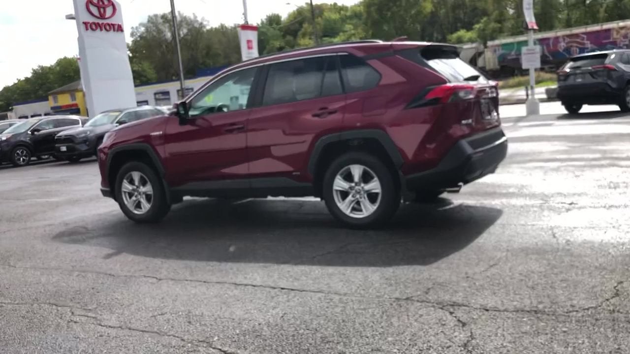 2019 Toyota RAV4 Hybrid LE