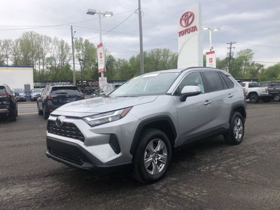2025 Toyota RAV4 XLE