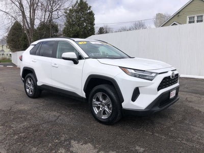 2024 Toyota RAV4 XLE