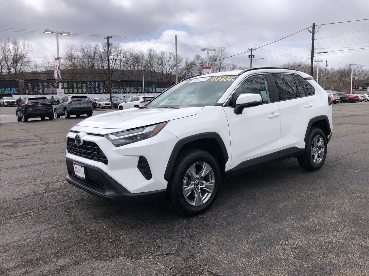 2024 Toyota RAV4 XLE