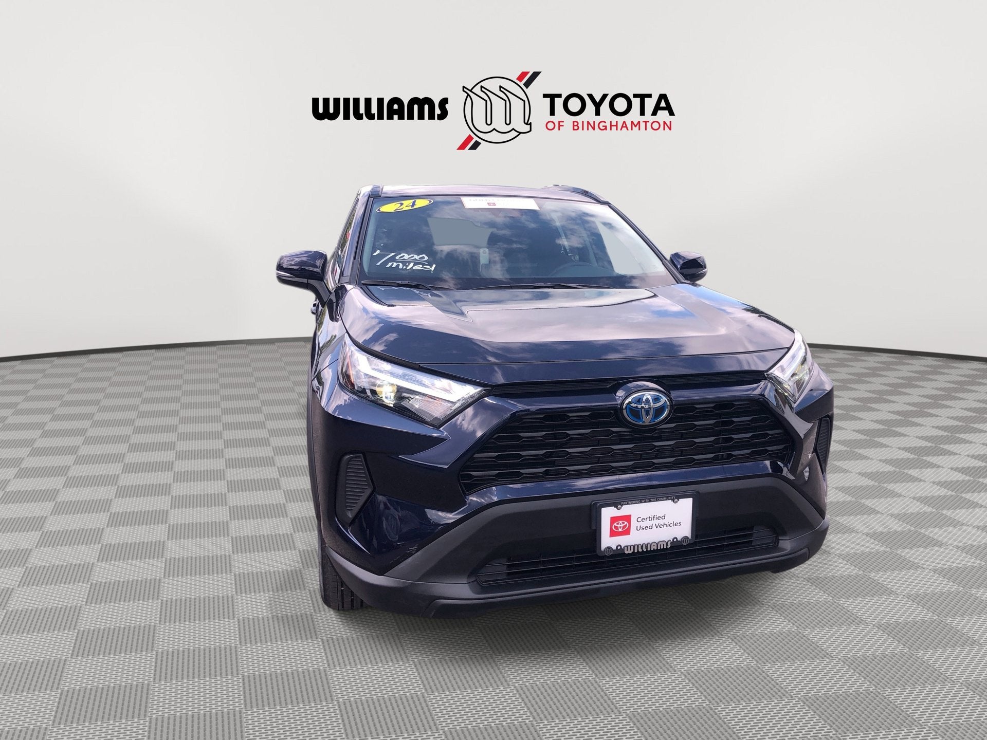 2024 Toyota RAV4 Hybrid XLE