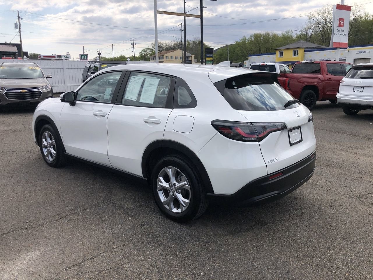 2025 Honda HR-V LX