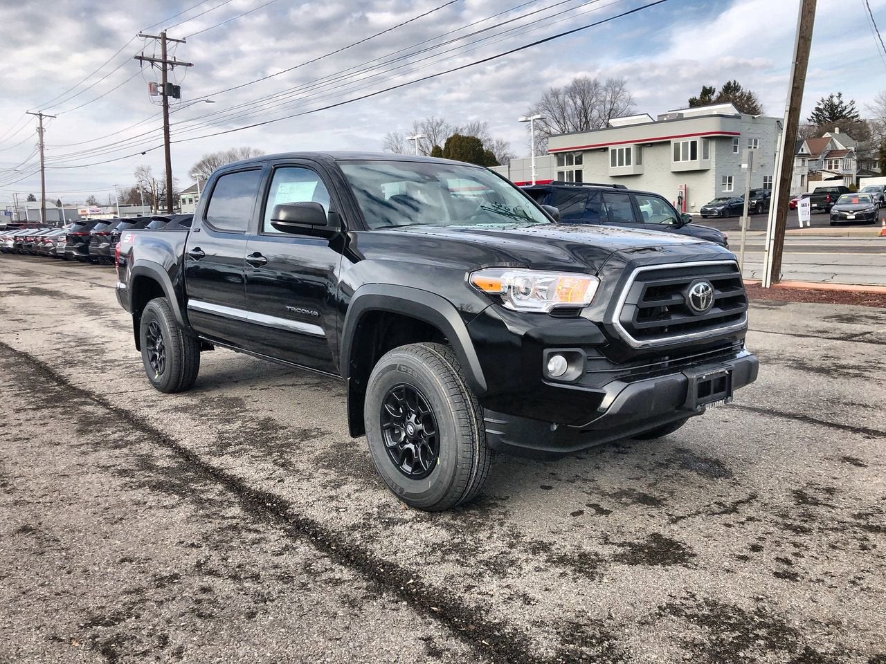 2023 Toyota Tacoma 4WD SR5