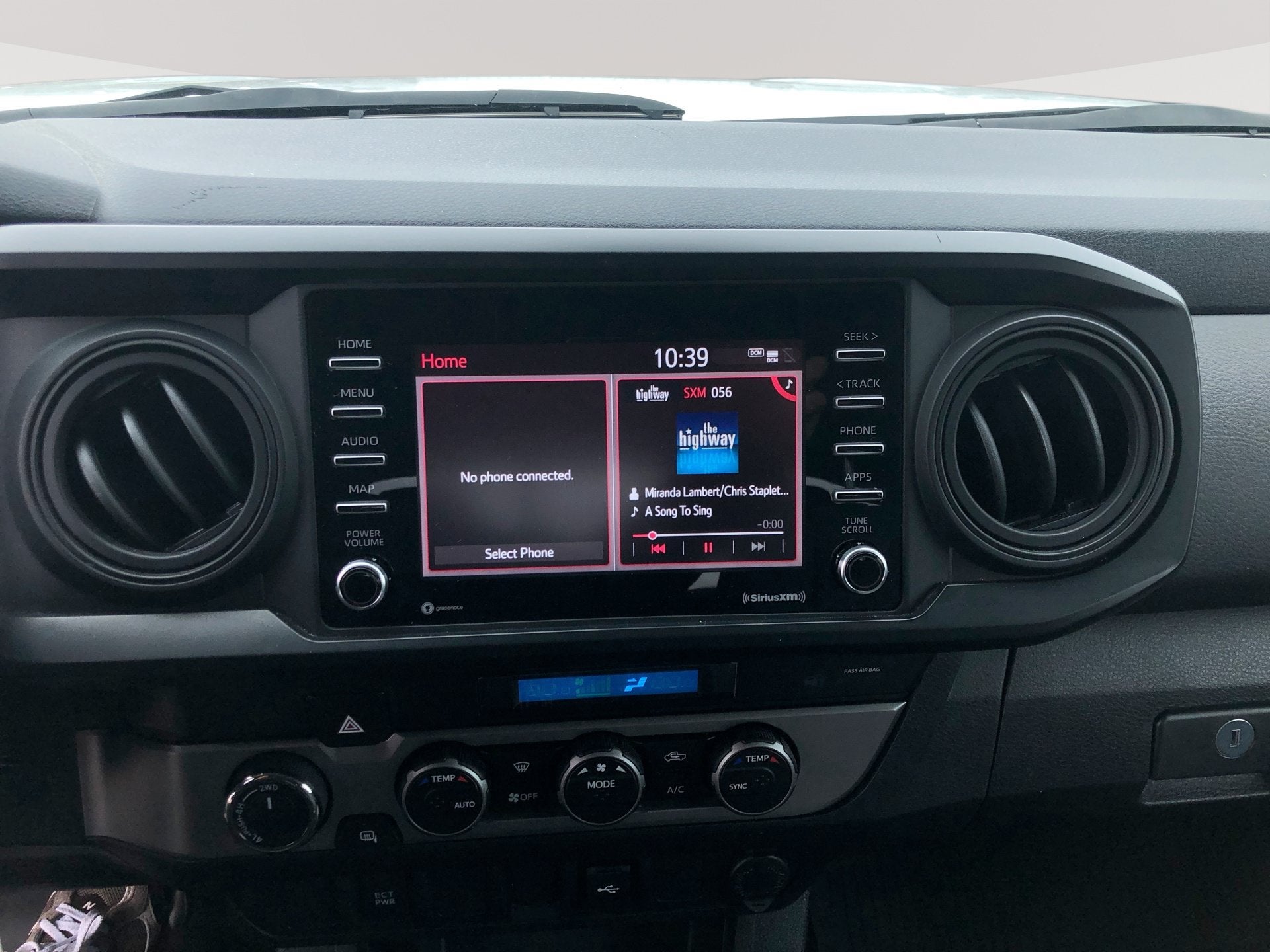 2022 Toyota Tacoma 4WD SR