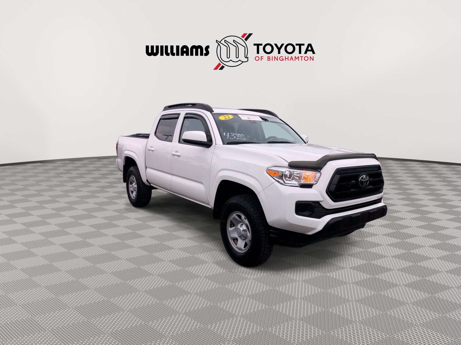 2022 Toyota Tacoma 4WD SR