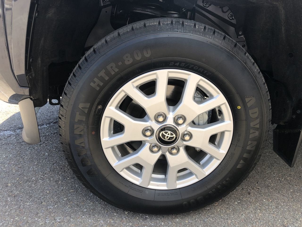 2024 Toyota Tacoma 4WD SR5