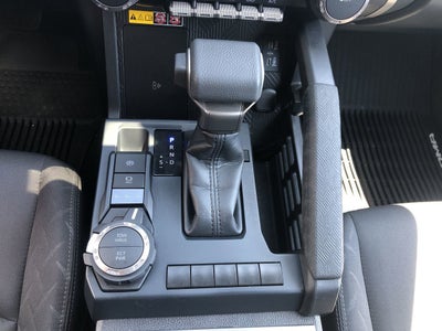 2024 Toyota Tacoma 4WD SR5