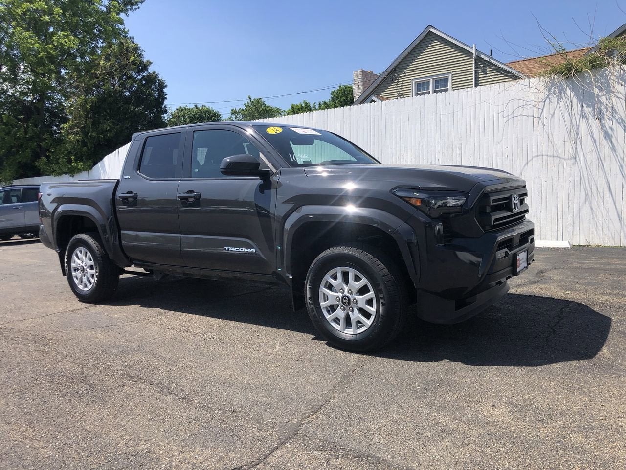 2024 Toyota Tacoma 4WD SR5