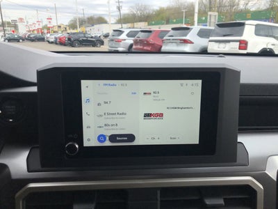 2025 Toyota Tacoma 4WD SR5