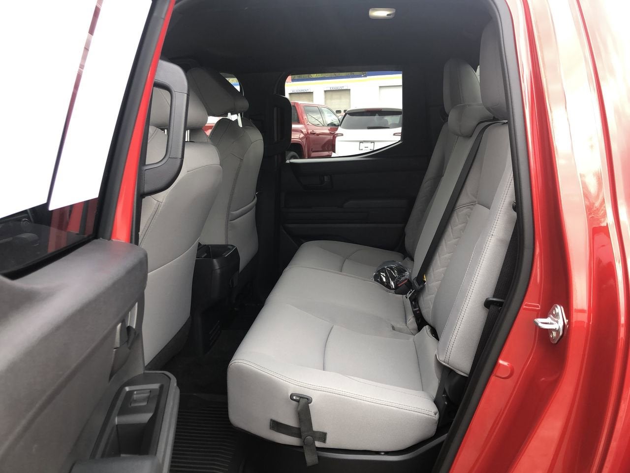 2025 Toyota Tacoma 4WD SR5