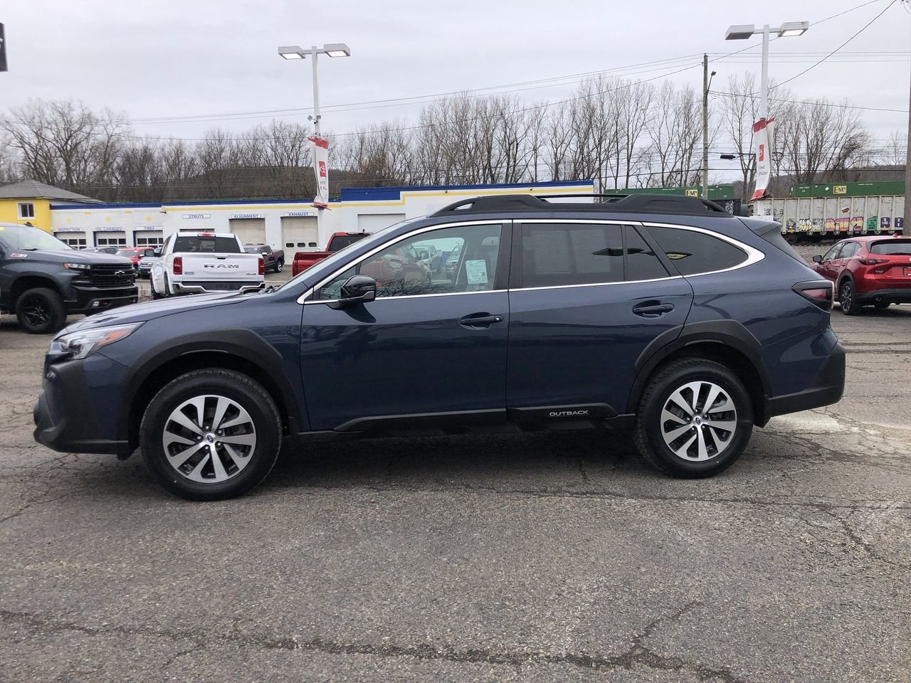 2025 Subaru Outback Premium