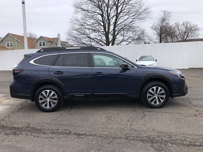 2025 Subaru Outback Premium