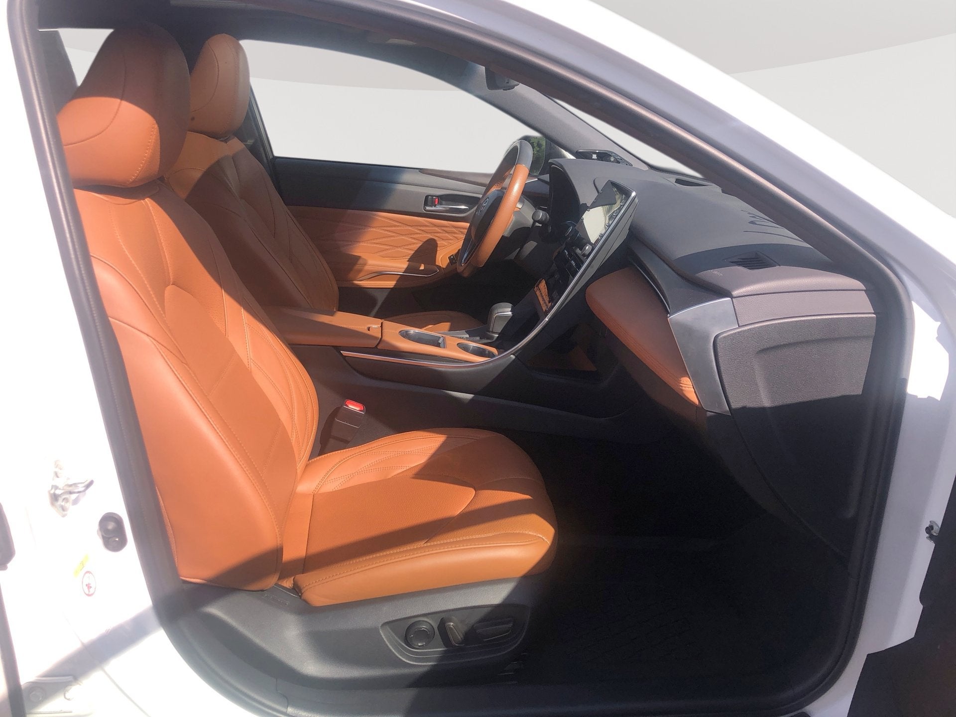 2019 Toyota Avalon Hybrid Limited