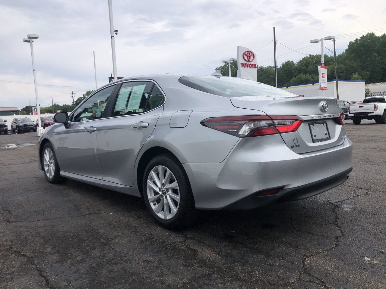 2023 Toyota Camry LE
