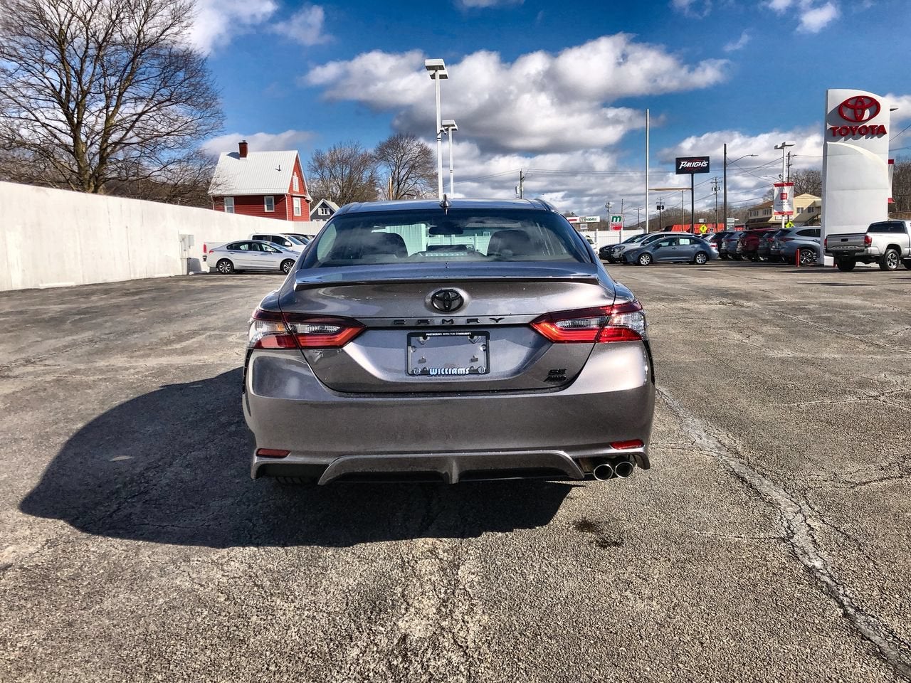 2024 Toyota Camry SE