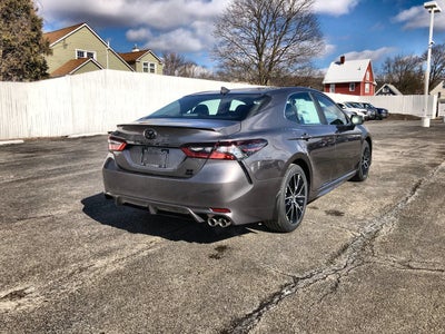 2024 Toyota Camry SE