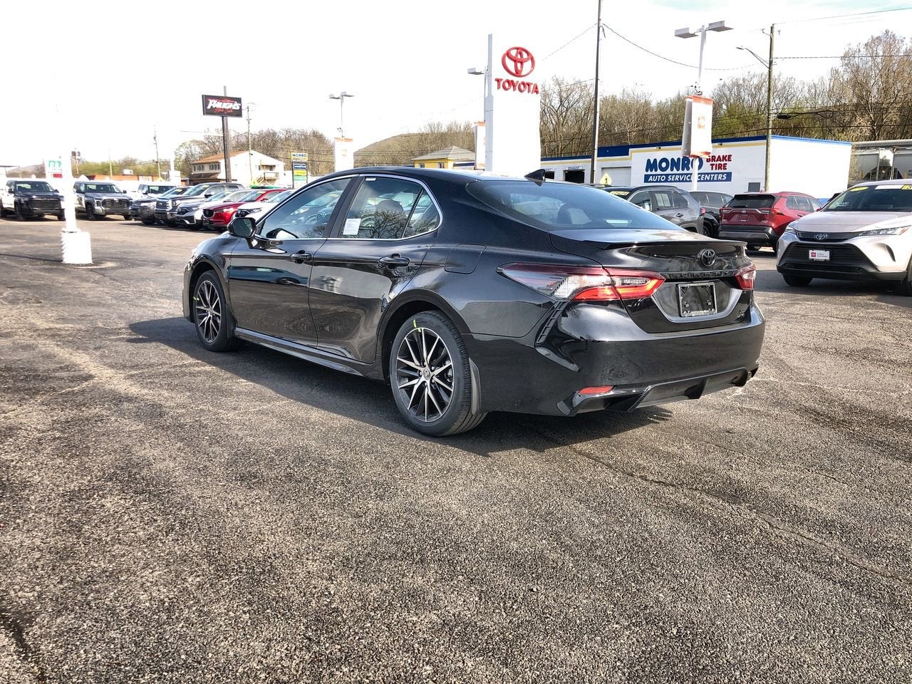 2024 Toyota Camry SE