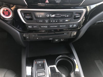 2021 Honda Pilot Touring 7-Passenger