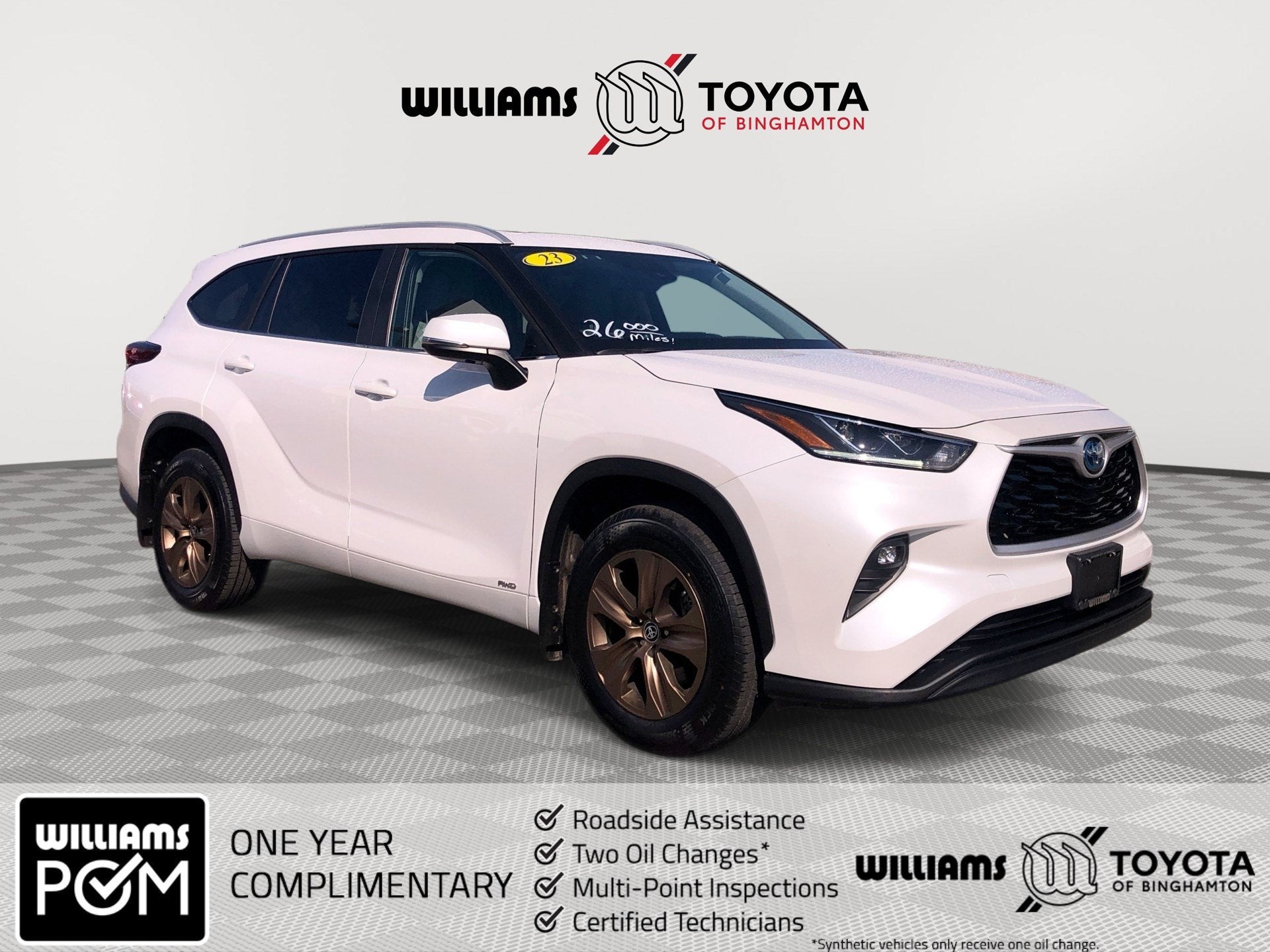 2023 Toyota Highlander Hybrid Bronze Edition