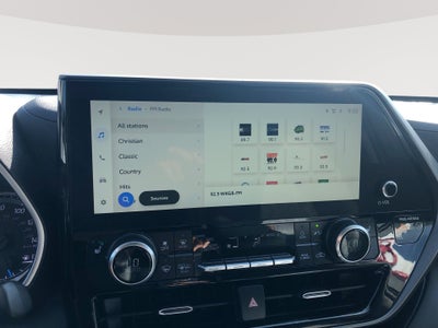 2023 Toyota Highlander Hybrid Bronze Edition