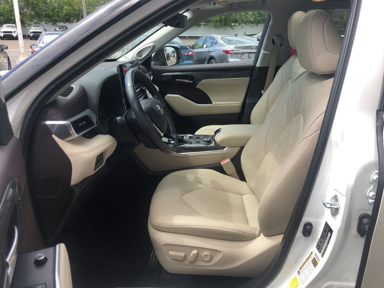 2020 Toyota Highlander Platinum