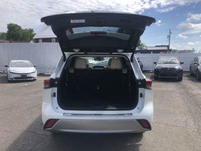 2020 Toyota Highlander Platinum