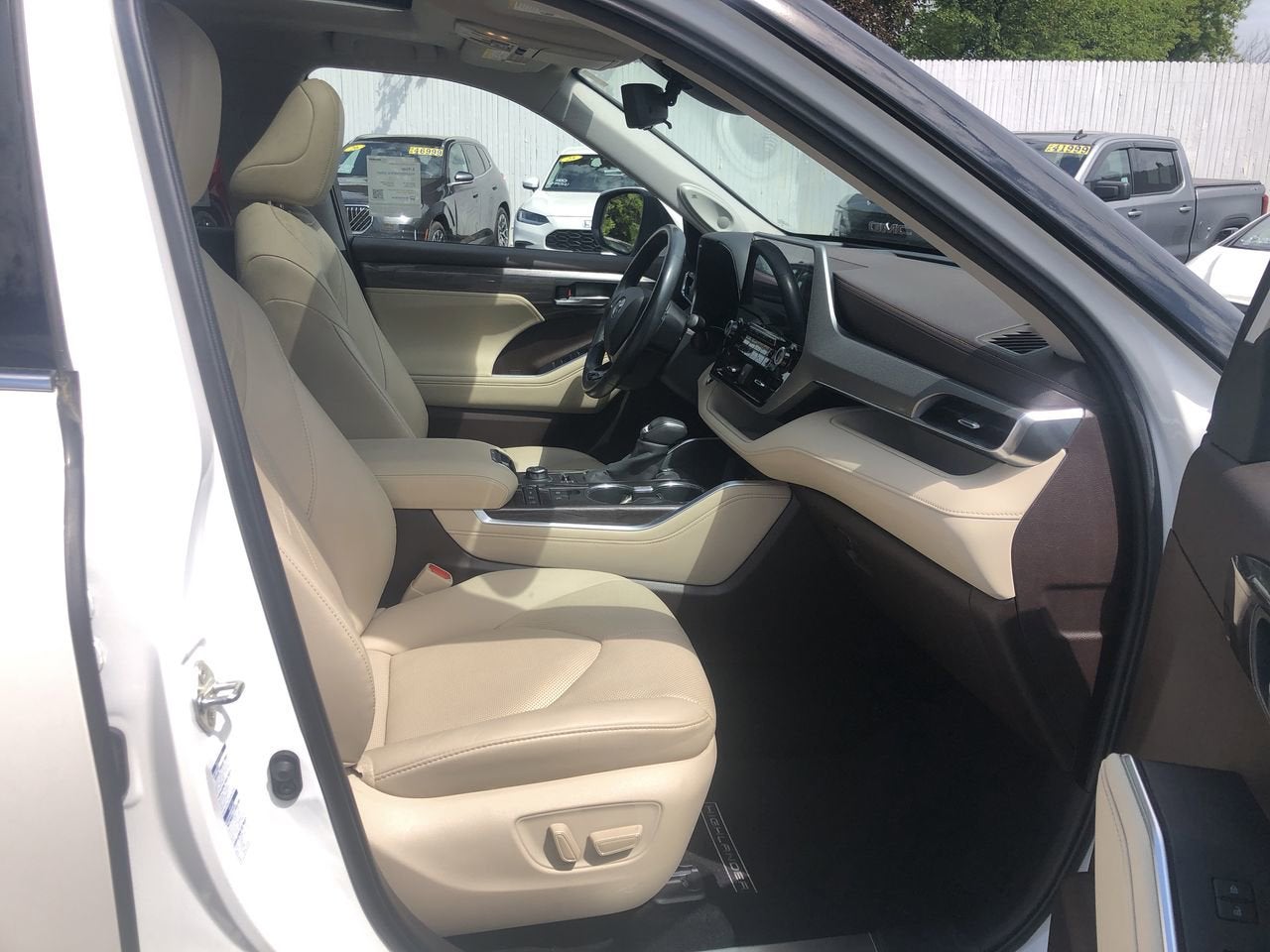 2020 Toyota Highlander Platinum