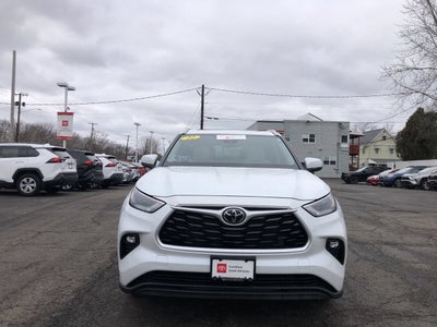 2022 Toyota Highlander XLE