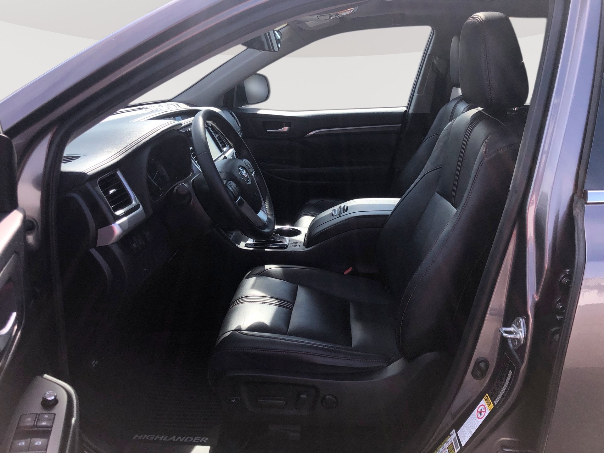 2019 Toyota Highlander SE