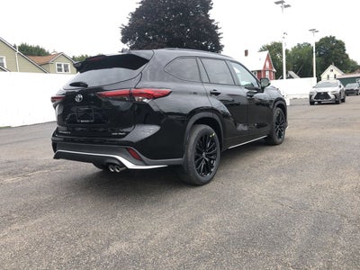 2023 Toyota Highlander XSE