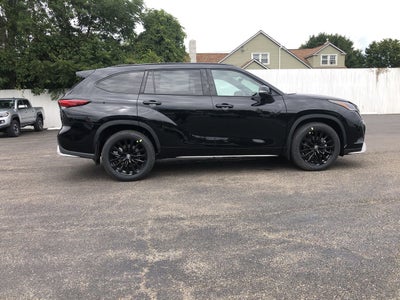 2023 Toyota Highlander XSE