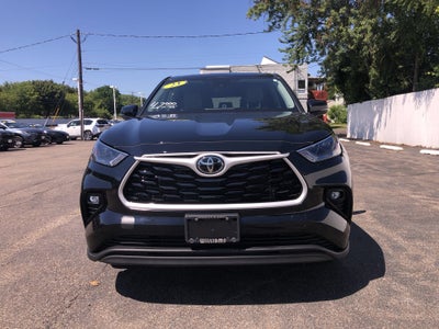 2023 Toyota Highlander LE