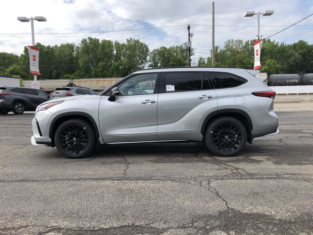 2023 Toyota Highlander XSE