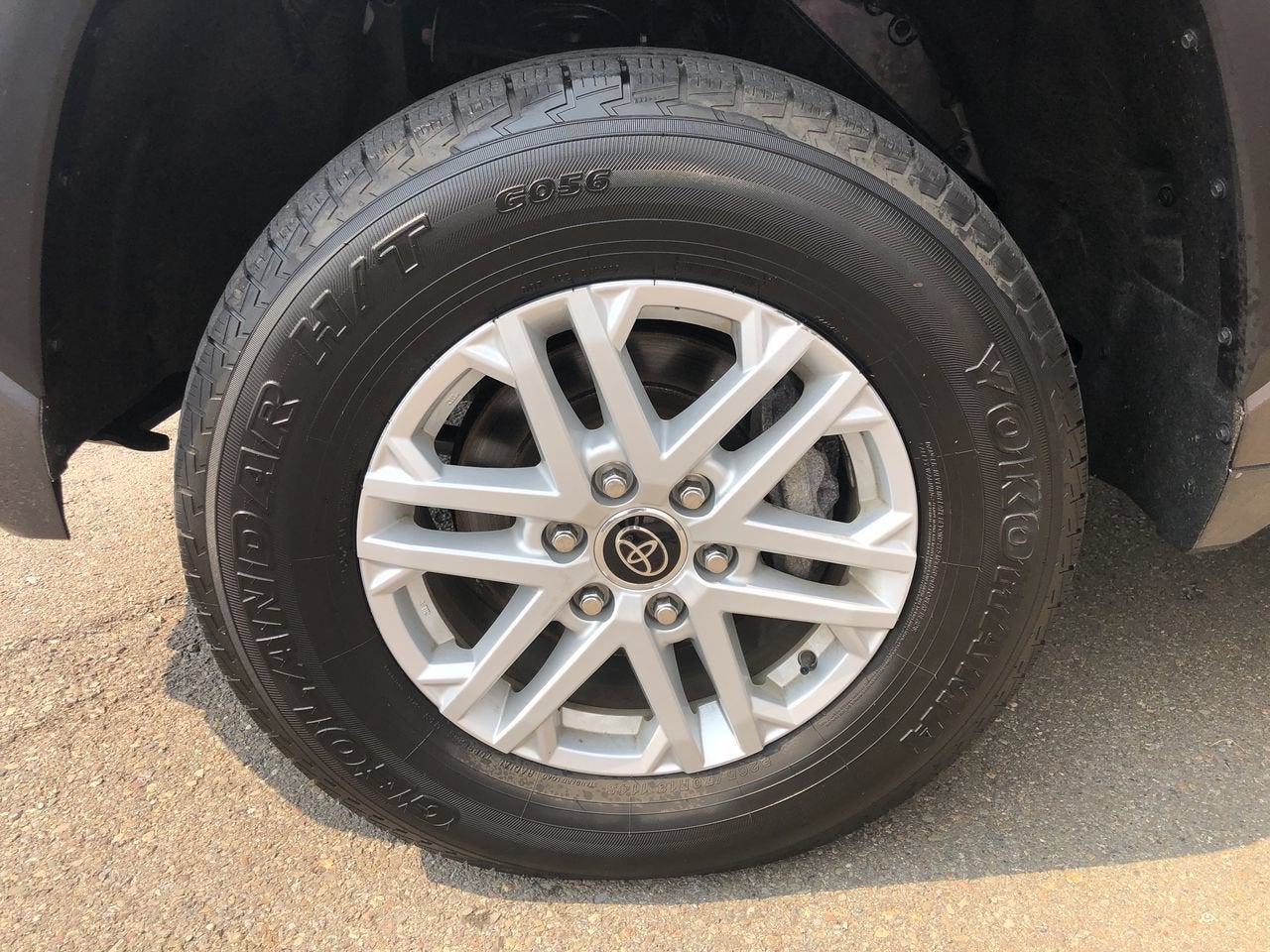 2024 Toyota Tundra 4WD SR5