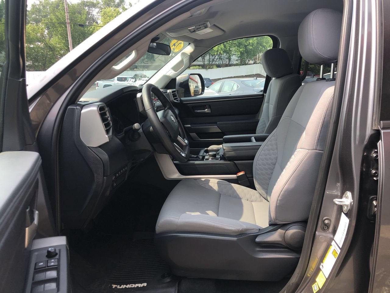 2024 Toyota Tundra 4WD SR5