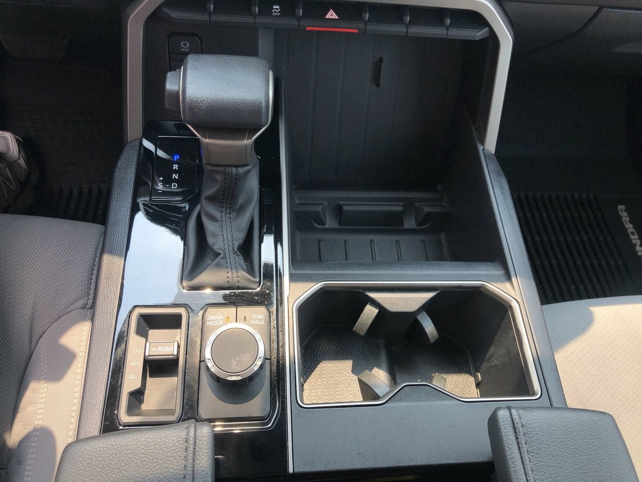 2024 Toyota Tundra 4WD SR5