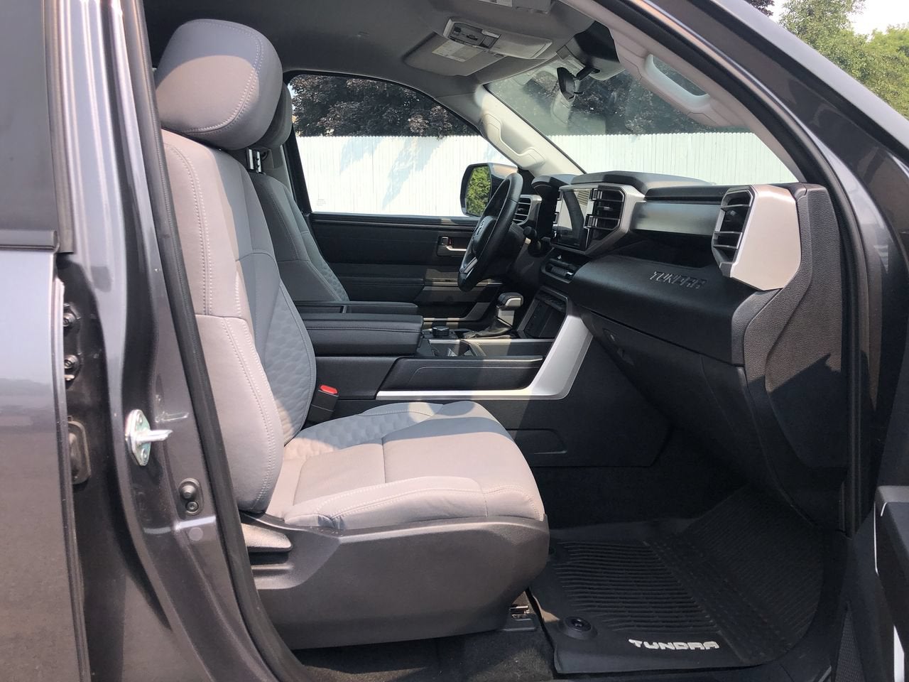 2024 Toyota Tundra 4WD SR5