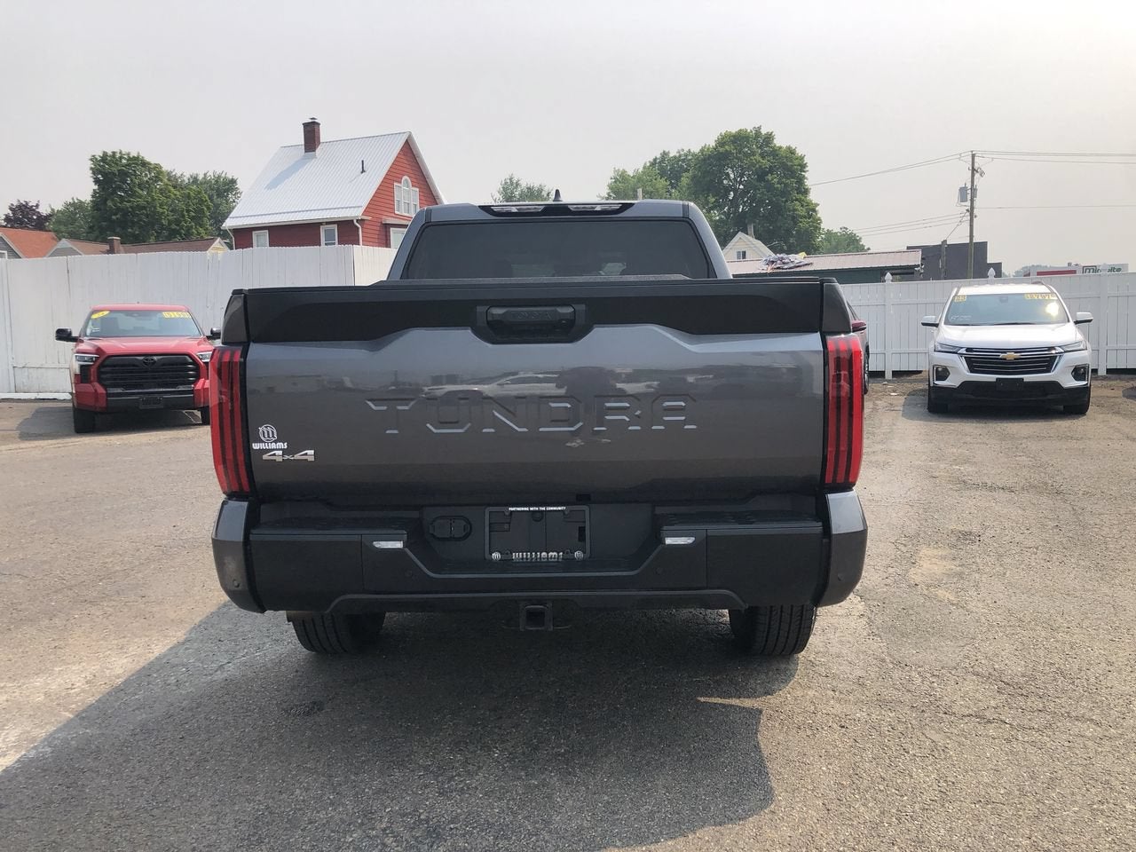 2024 Toyota Tundra 4WD SR5