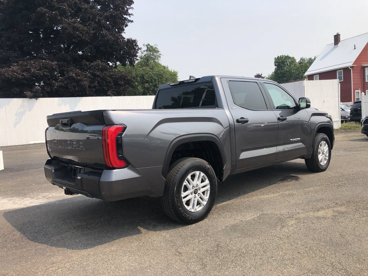 2024 Toyota Tundra 4WD SR5