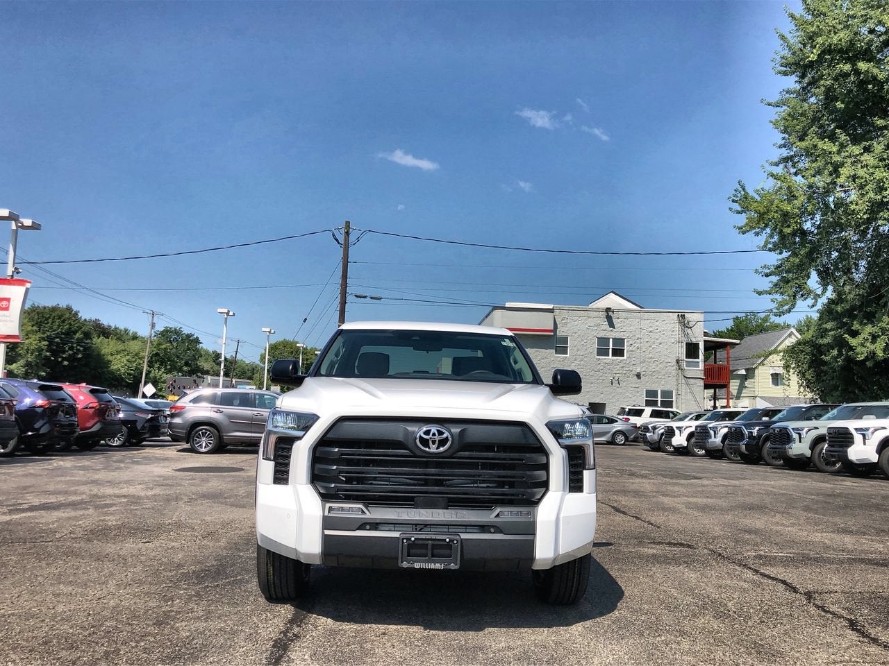 2024 Toyota Tundra 4WD SR5