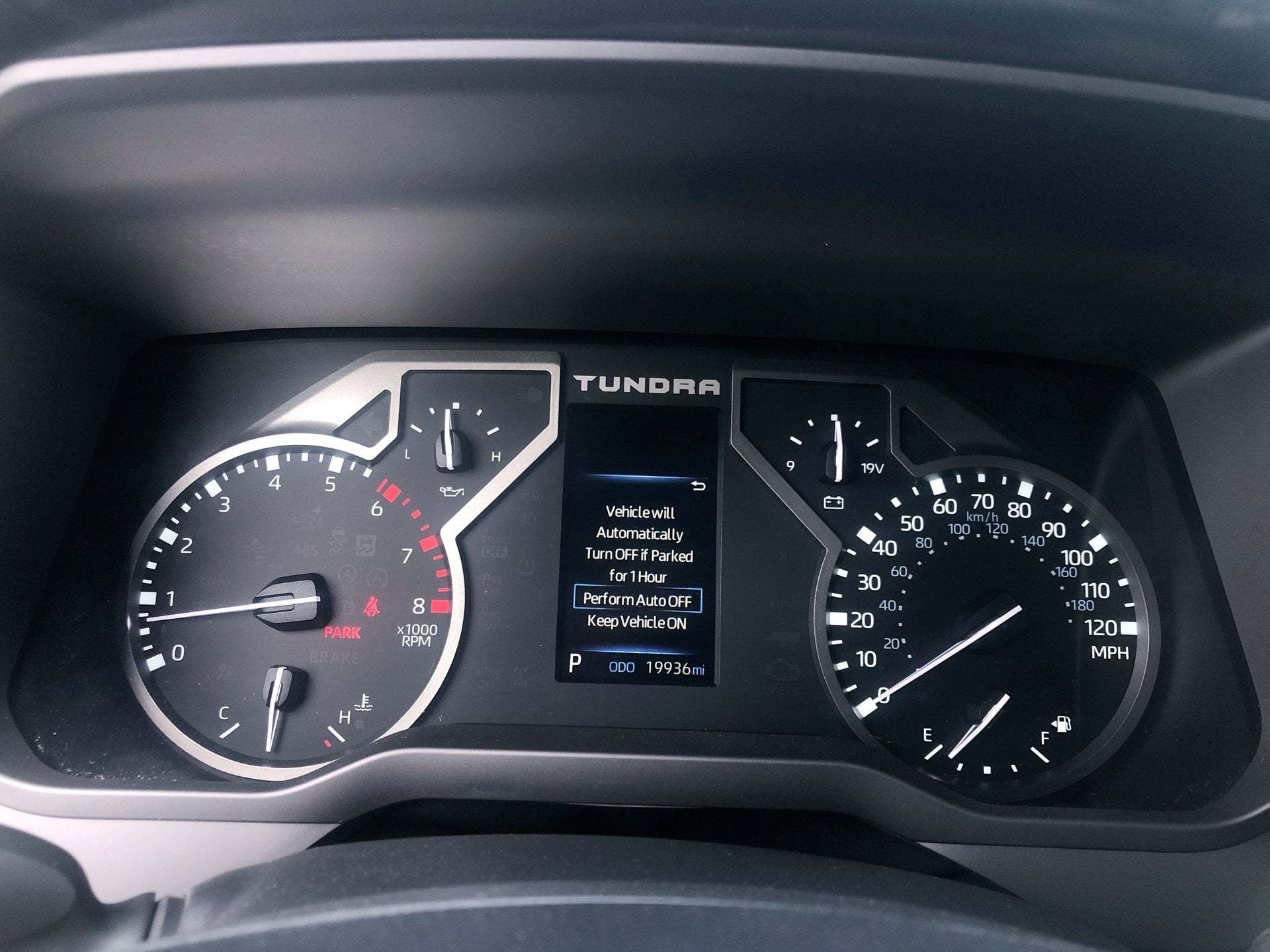 2023 Toyota Tundra 4WD SR5