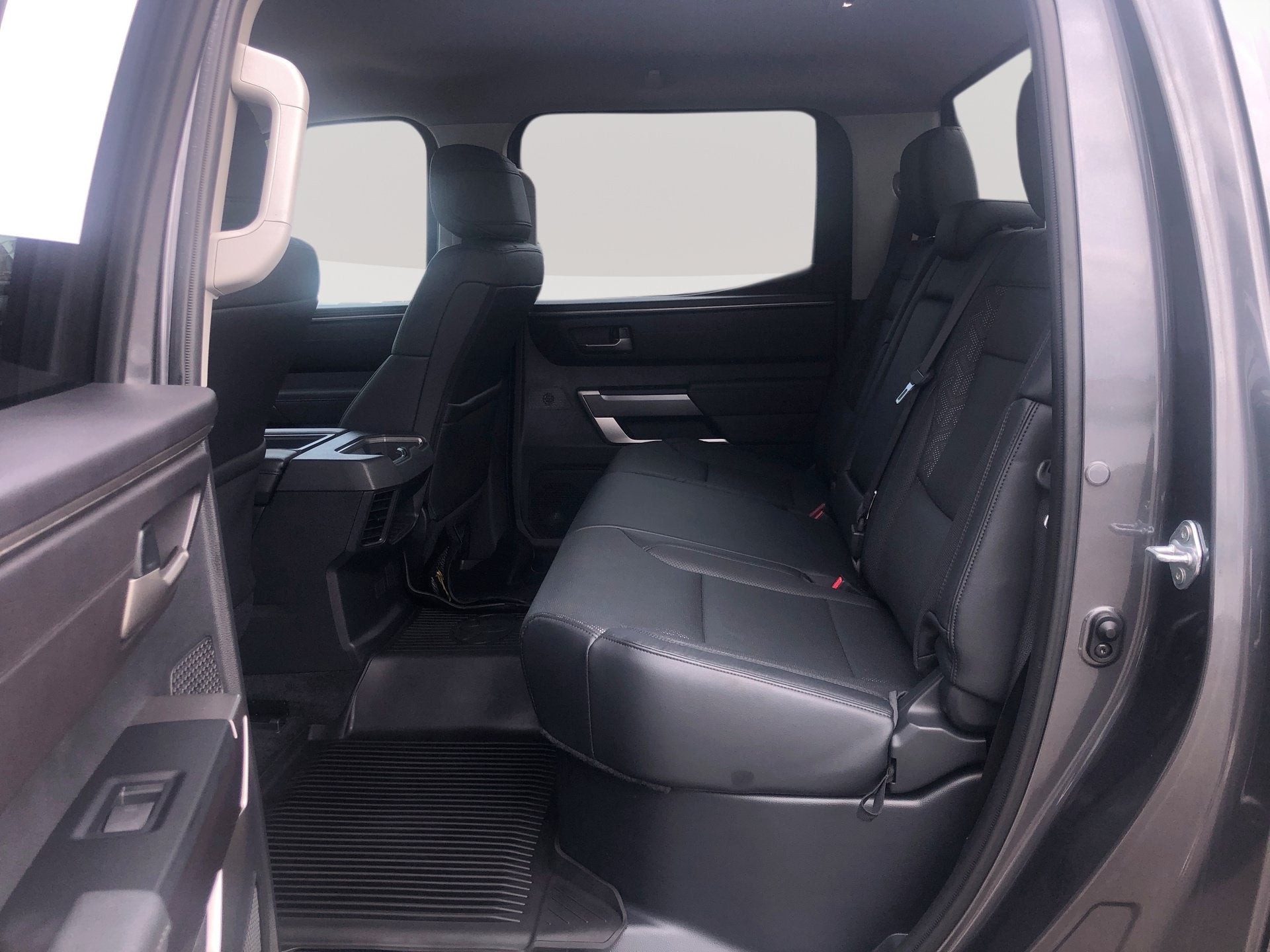 2023 Toyota Tundra 4WD SR5