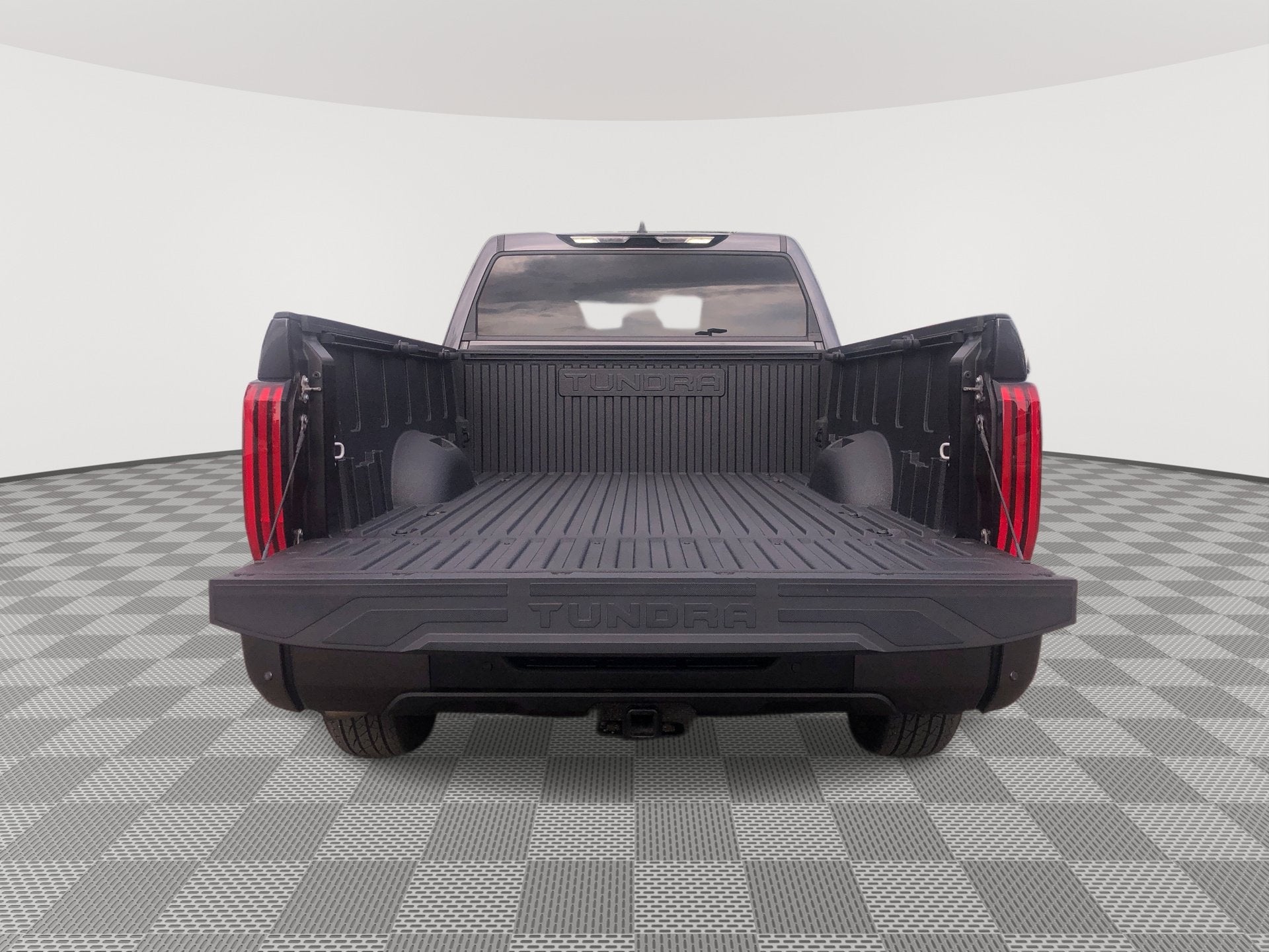 2023 Toyota Tundra 4WD SR5