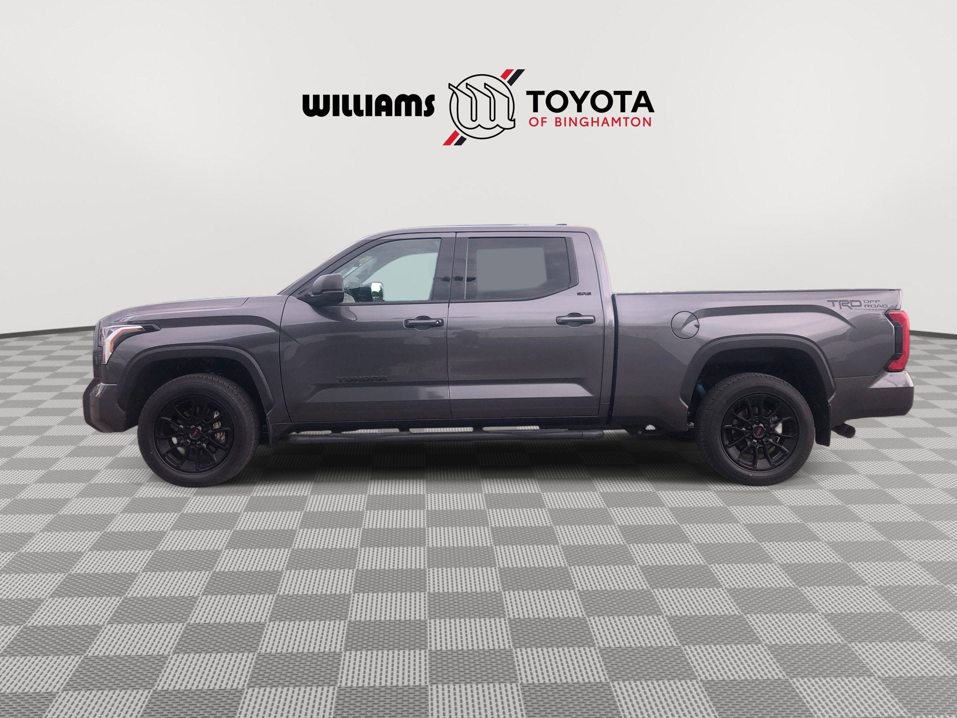 2023 Toyota Tundra 4WD SR5