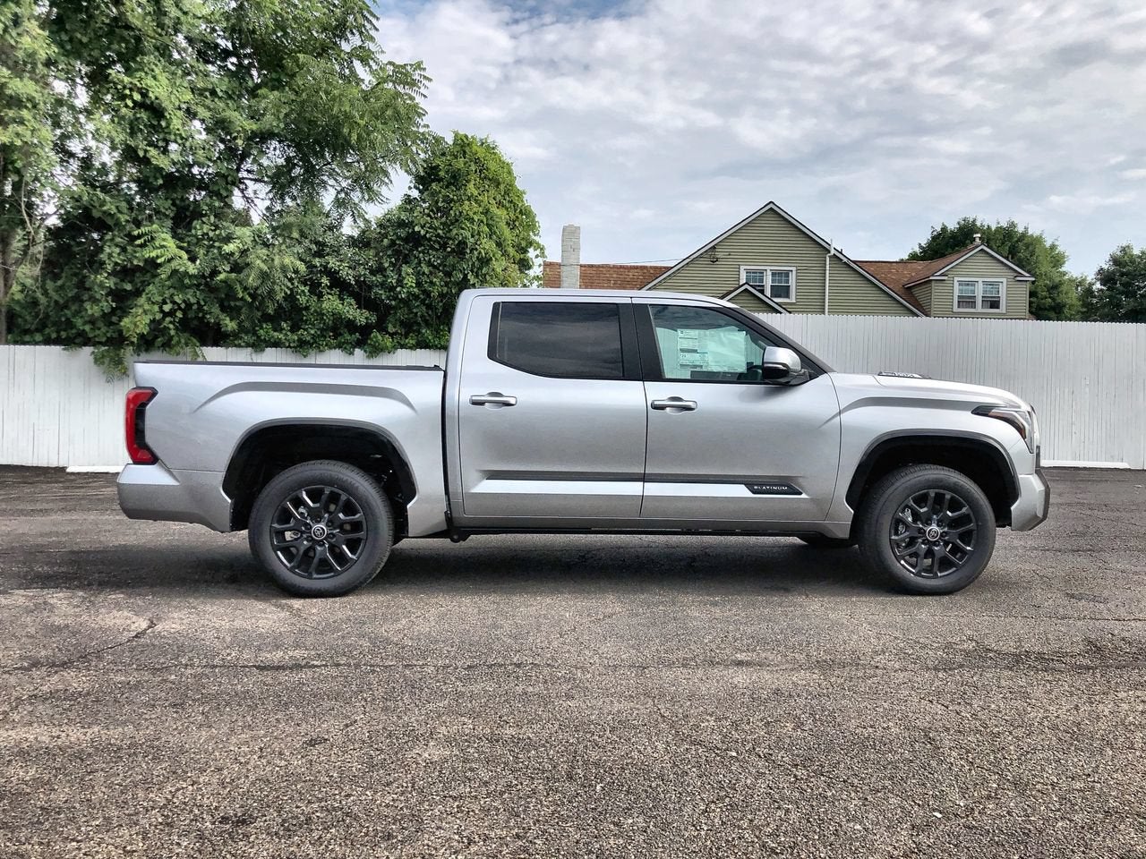 2024 Toyota Tundra 4WD Platinum Hybrid
