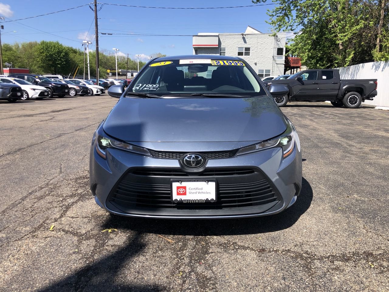 2023 Toyota Corolla LE