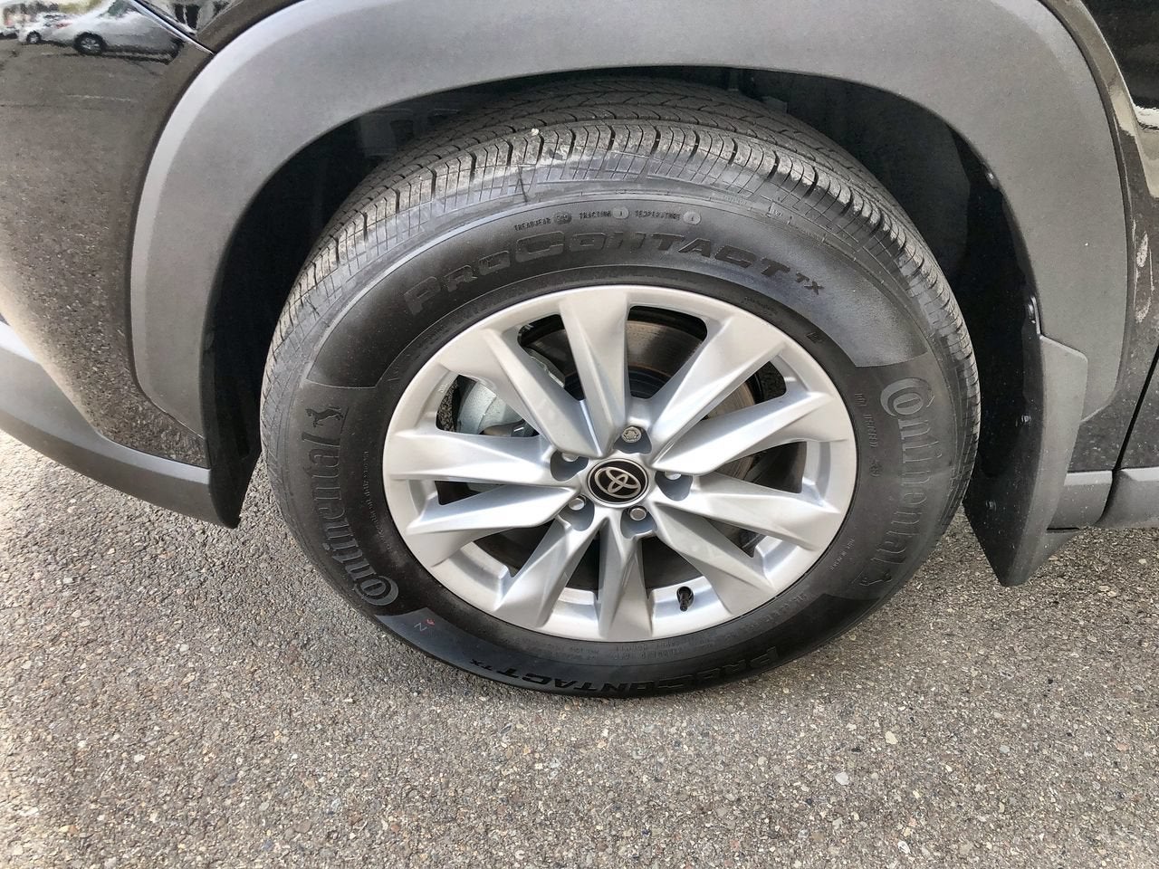 2024 Toyota Corolla Cross LE