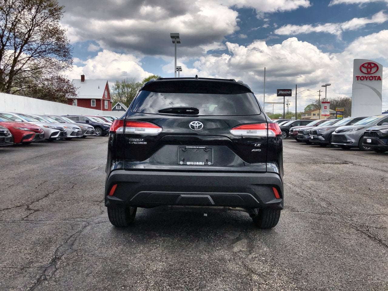 2024 Toyota Corolla Cross LE